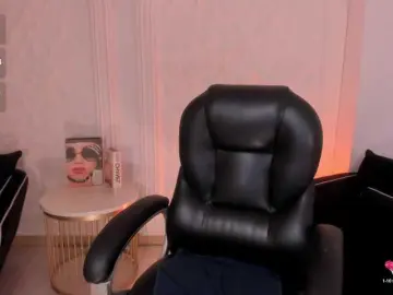 Bongacams Sex Cam of MiaFarrell