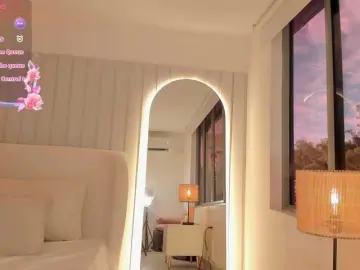 Bongacams Free Live Porn of Violetta-Hills