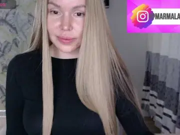 Bongacams Live Sex of Foxymoxy19