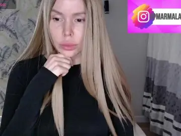 Bongacams Live Porn of Foxymoxy19