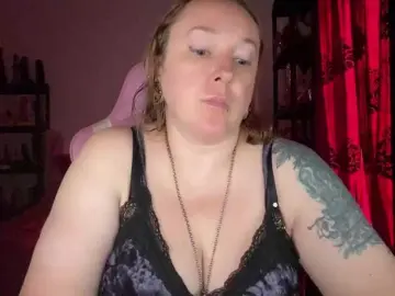 Bongacams Live Sex of NylonQueen