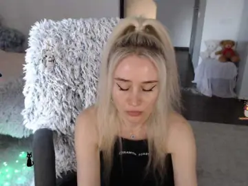 Bongacams Live Sex Cam of xyliganka777