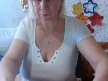 Bongacams Watch Live Sex Cams of lanastar1
