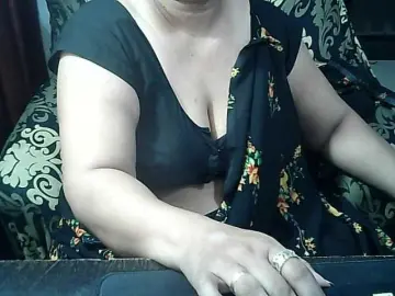 Bongacams Free Live Porn of Indianbhabhimilf40