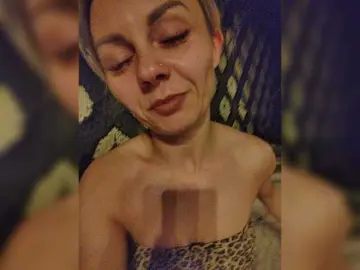 Bongacams Live Sex of evangelina2909rus