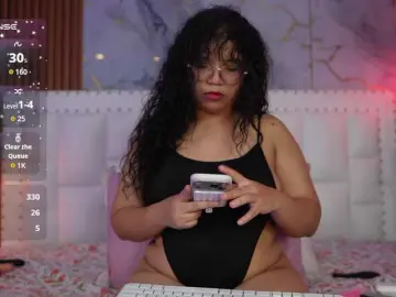 Bongacams Sex Cam of innocenthazel
