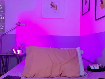 Bongacams Sex Cam of innocenthazel