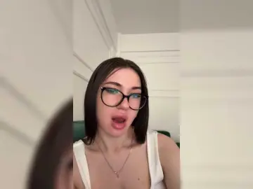 Bongacams Private Sex Chat of Chiaralovee