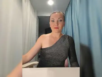 Bongacams Free Porn Cam of DIVORA