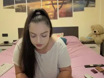 Bongacams Free Porn Cam of adellineee