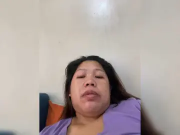 Bongacams Nude Webcam of ChubbyBabe31