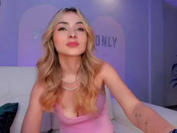 Bongacams Nude Webcam of StacyWoods
