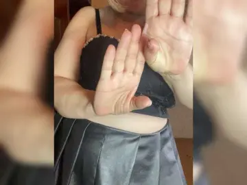 Bongacams Free Porn Cam of SVETIKBOMBOCHKA