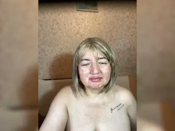 Bongacams Watch Live Sex Cams of SVETIKBOMBOCHKA