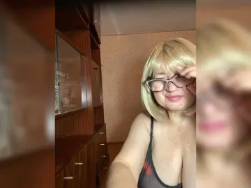 Bongacams Nude Webcam of SVETIKBOMBOCHKA