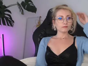 Bongacams Best live sex cam show of CinderellaMoon
