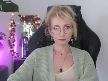 Bongacams Best live sex cam show of CinderellaMoon