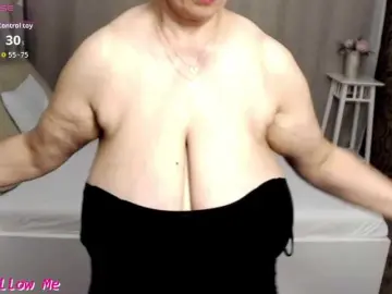 Bongacams Nude Webcam of LadyLibely
