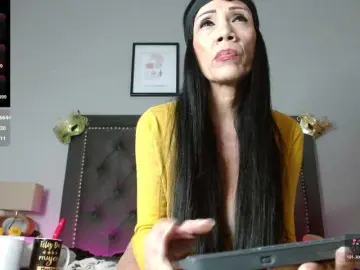 Bongacams Free Porn Cam of CharlotteLemke