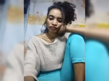 Bongacams Watch Live Sex Cams of Shanya12