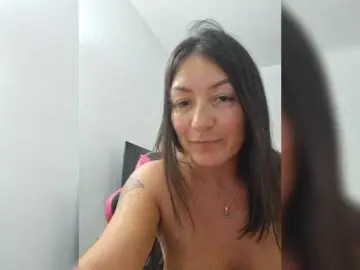 Bongacams Watch Live Sex Cams of natylusexy