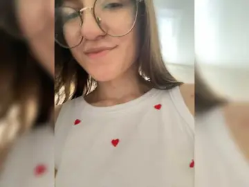 Bongacams Adult Webcam of sweet-kiss22