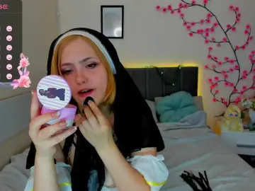 Bongacams Adult Webcam of DellaRowwe