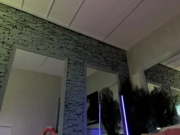 Bongacams Free Porn Cam of Reina-Cummings