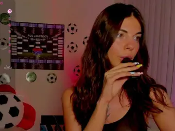 Bongacams Private Sex Chat of andrea-tasty