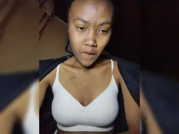 Bongacams Free Live Porn of Stella11