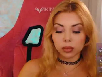 Bongacams Live Sex Cam of Cool-Baby