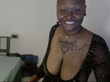 Bongacams Free Live Porn of Lamalona77