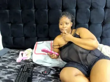 Bongacams Free Live Porn of SexyMelanin19