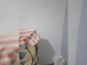 Bongacams Adult Webcam of candicelovee