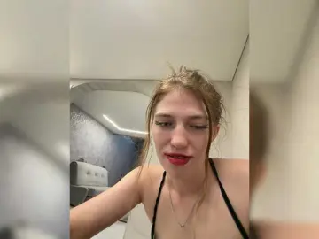 Bongacams Nude Webcam of Alinagilberd03
