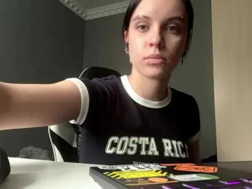 Bongacams Best live sex cam show of tootightwiththong