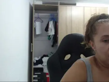 Bongacams Best live sex cam show of RoxanaMilf