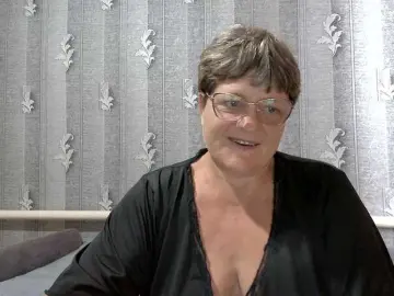 Bongacams Adult Webcam of ElzaJewel