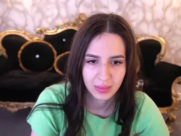 Bongacams Free Porn Cam of AlesiaDessmond