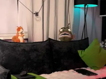 Bongacams Sex Cam of KiraLiLime