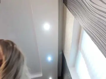 Bongacams Live Sex Cam of BlondieGirl
