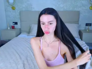 Bongacams Private Sex Chat of SnowWhiteee