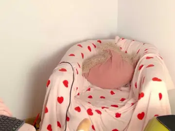 Bongacams Sex Cam of RebeFucksonn