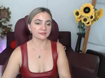 Bongacams Watch Live Sex Cams of ana-milf