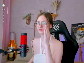 Bongacams Live Sex Cam of -Lovely