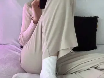 Bongacams Adult Video Chat of BestyBoobs
