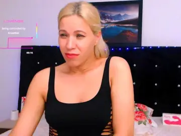 Bongacams Adult Webcams of mya13