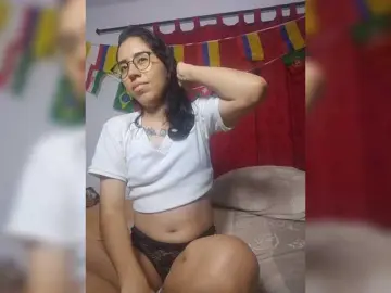 Bongacams Free Live Porn of skinny333