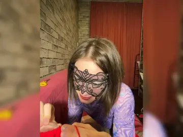 Bongacams Sex Chat of 18YoungPussy18
