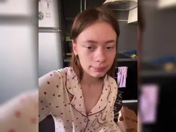 Bongacams Live Porn of 18YoungPussy18
